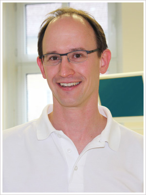Zahnarzt Dr. med. dent. Balbach - Ihr Zahnarzt in Schmargendorf, Wilmersdorf & Friedenau